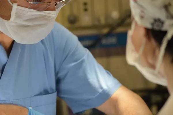 Çocuk Diş Hekimi Doç. Dr. Mustafa Altunsoy-Pedodontist-Ortodonti - Resim 10