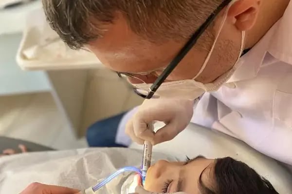 Çocuk Diş Hekimi Doç. Dr. Mustafa Altunsoy-Pedodontist-Ortodonti - Resim 7