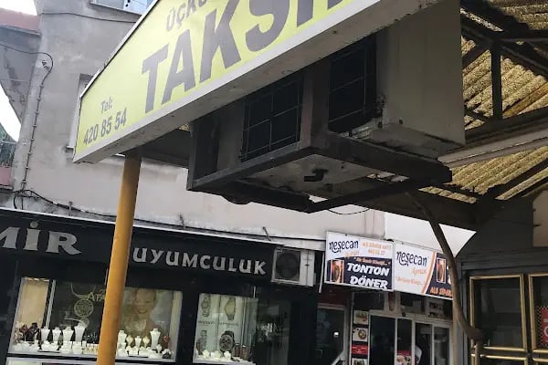 Buca Üçkuyular Taksi Durağı - Resim 8