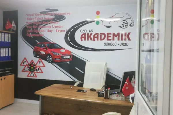 AKADEMİK SÜRÜCÜ KURSLARI İKİTELLİ - Resim 15