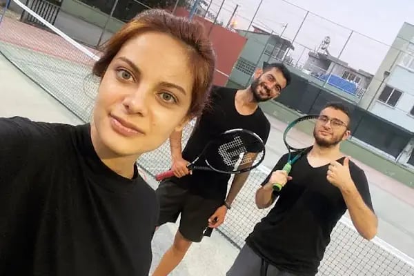 Uçanbalon Tenis Kortu - Resim 20