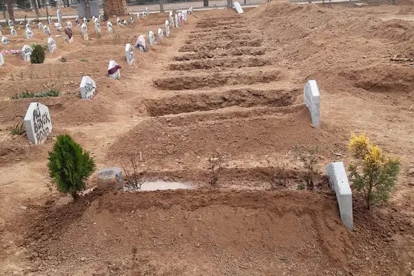 Yazır Mezarlığı - Resim 3