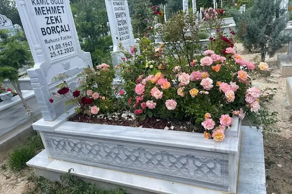 Yazır Mezarlığı - Resim 12