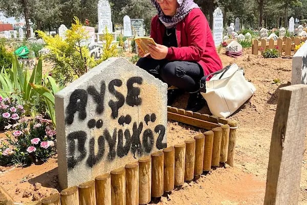 Yazır Mezarlığı - Resim 11
