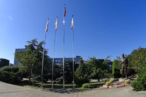 Sakarya Üniversitesi Rektörlük Binası - Resim 19