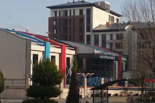 Esenler Mehmet Öcalan Spor Kompleksi - Resim 11