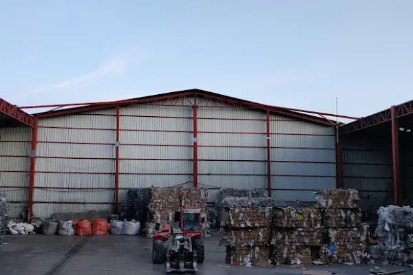 Geri Dönüşüm Atık Kağıt - Plastik Ltd. Şti. Beyaz kağıt karton naylon - Resim 4