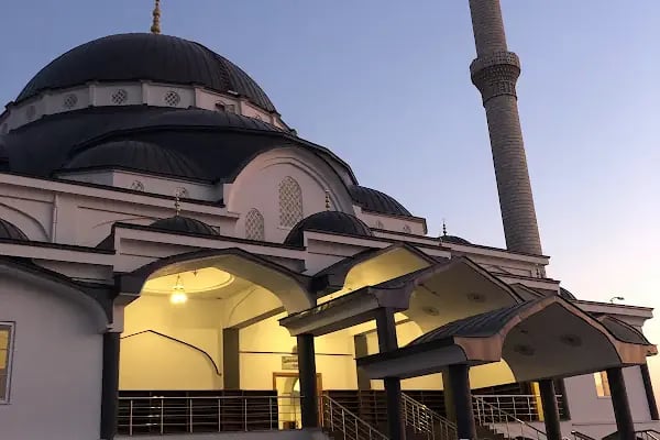 Abdülkadir Yüksel Camii - Resim 11