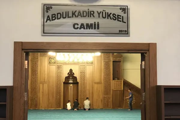 Abdülkadir Yüksel Camii - Resim 3