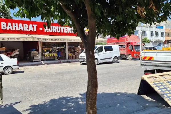 Altunışık GROSS Market Levent - Resim 2
