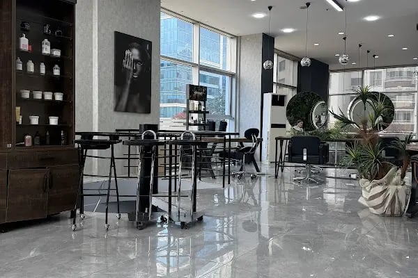 The Best Luxury Hair Studio Çukurambar - Resim 2