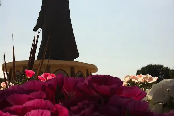 Mevlana Celâleddin-i Rumi Heykeli - Resim 14