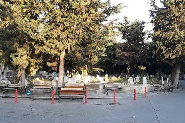 Kozlu Mezarlığı - Resim 4