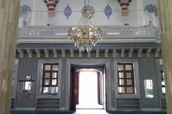 Osmanlı Cami - Resim 16