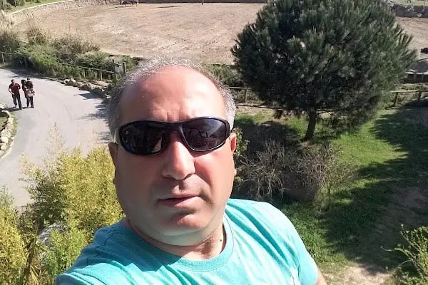 Profesör Dr. Aydın Güven Gürkan Parkı - Resim 13