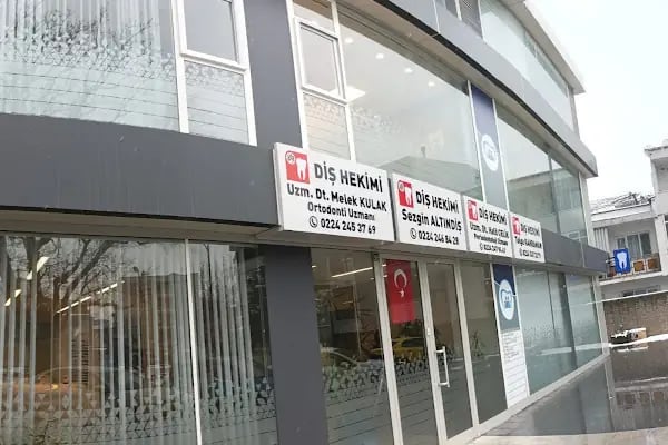 Uzm. Dt. Melek Kulak - Resim 3