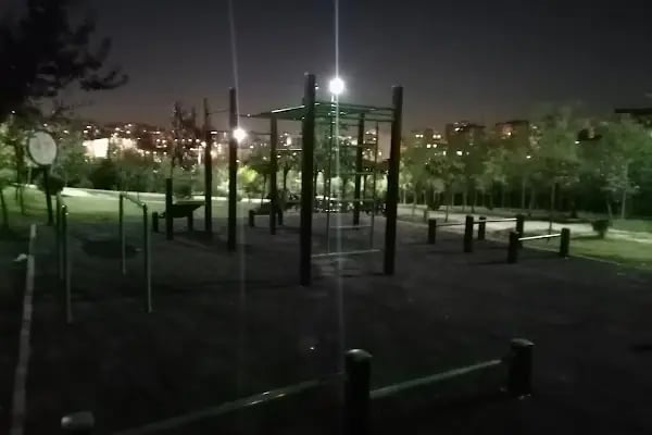 Baran Calisthenics Park - Resim 3
