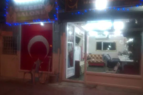 Ayişiği Berber Salonu - Resim 4