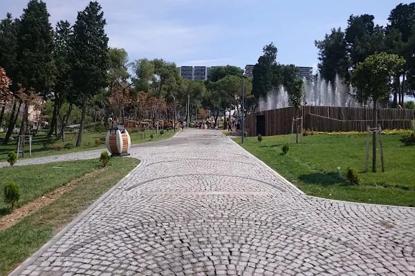 Küçükçekmece Belediyesi Seyir Parkı Ve Seyir Kulesi - Resim 2