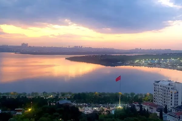 Küçükçekmece Belediyesi Seyir Parkı Ve Seyir Kulesi - Resim 17