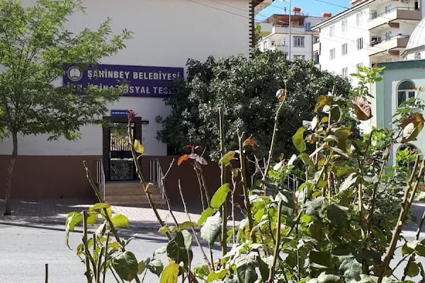 İbni Sina Cami - Resim 16