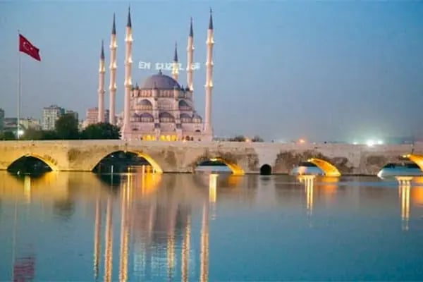 Adana Saray Otel - Resim 1