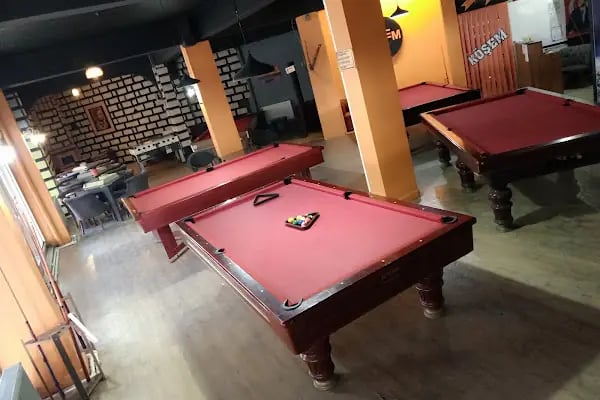 KÖŞEM CAFE BİLARDO PLAY STATİON OYUN SALONU - Resim 3