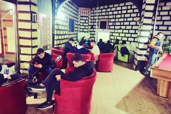 KÖŞEM CAFE BİLARDO PLAY STATİON OYUN SALONU - Resim 14