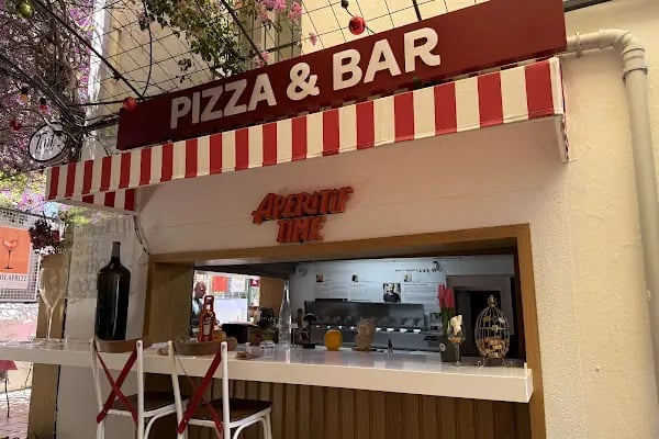 Tinto Pizzeria - Resim 6