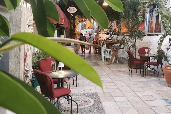 Tinto Pizzeria - Resim 20