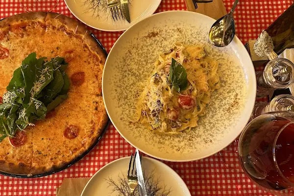 Tinto Pizzeria - Resim 10