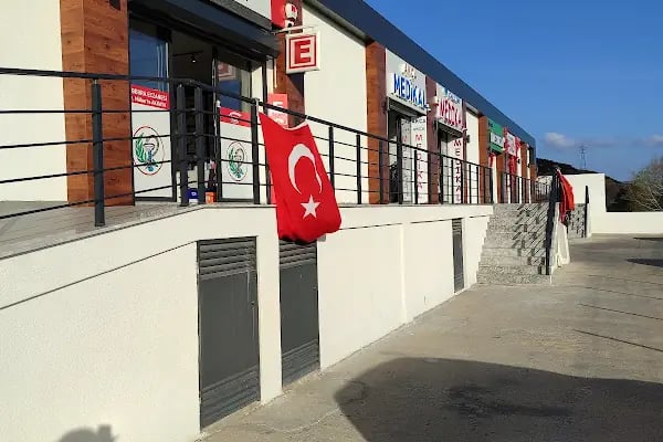 Müberra Eczanesi - Resim 1