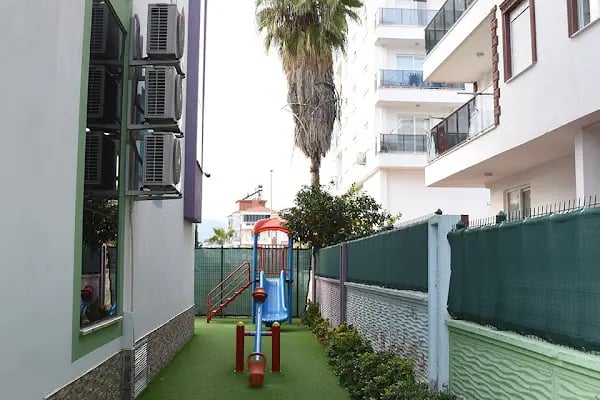 Azra Kreş Gündüz Çocuk Bakım Evi - Resim 4