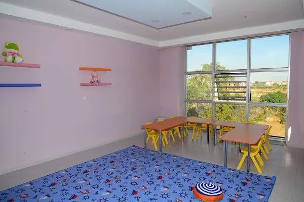 Azra Kreş Gündüz Çocuk Bakım Evi - Resim 2