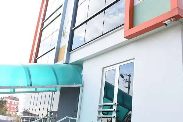 Azra Kreş Gündüz Çocuk Bakım Evi - Resim 12