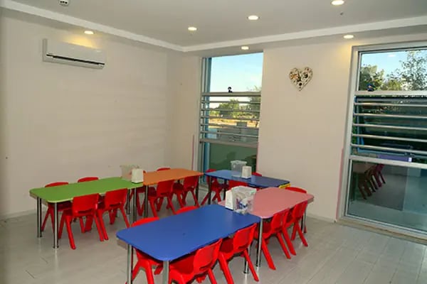 Azra Kreş Gündüz Çocuk Bakım Evi - Resim 14