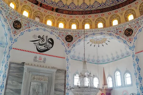 Merkez Camii - Resim 2