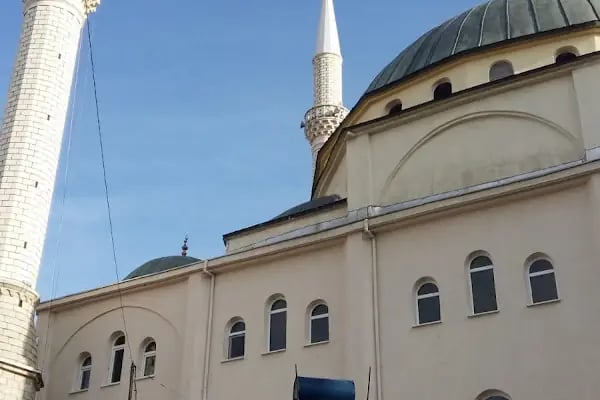 Merkez Camii - Resim 15