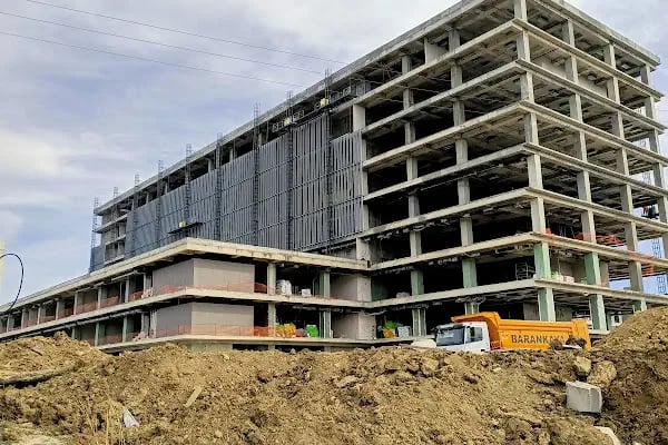 Büyükşehir Belediyesi Vali Enver Salihoğlu Ortaokulu - Resim 7