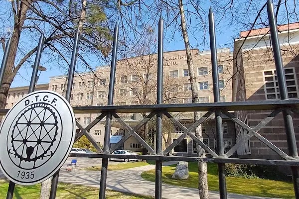 Ankara Üniversitesi Dil ve Tarih-Coğrafya Fakültesi Bilgi ve Belge Yönetimi Bölümü - Resim 8