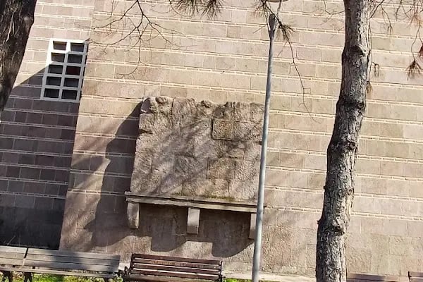 Ankara Üniversitesi Dil ve Tarih-Coğrafya Fakültesi Bilgi ve Belge Yönetimi Bölümü - Resim 5