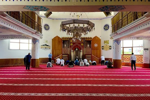 15 Temmuz Şehitleri Cami - Resim 2