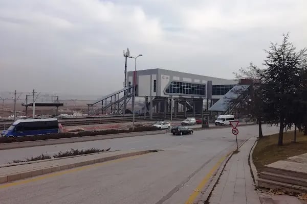 Elvankent Tren İstasyonu - Resim 18