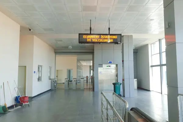 Elvankent Tren İstasyonu - Resim 14