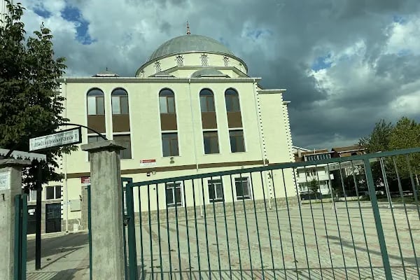 Göçmenler Camii - Resim 2