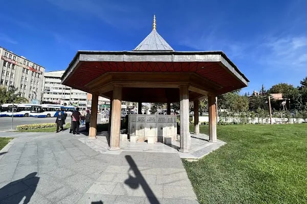 Melike Hatun Camii - Resim 7
