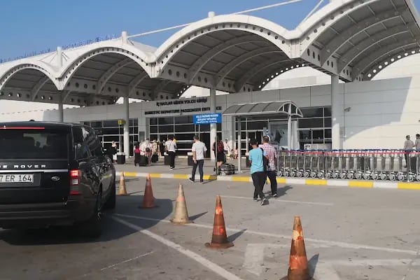 Avec Rent a Car - Antalya Havalimanı - Resim 17