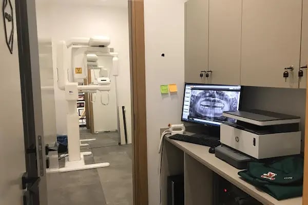 Klinik Adana Diş Polikliniği - Resim 6