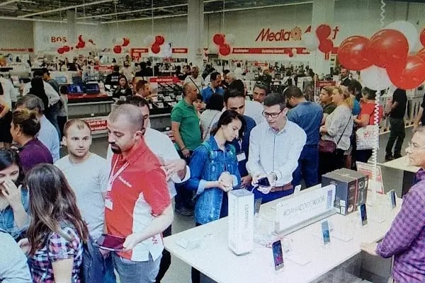 MediaMarkt Balıkesir 10 Burda AVM - Resim 15