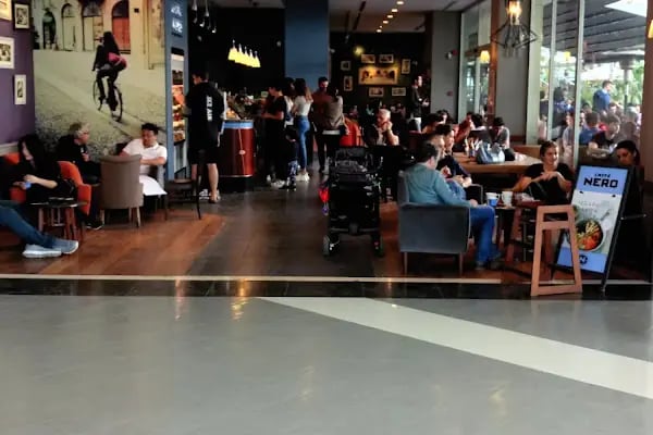 Caffè Nero - Resim 15
